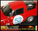 52 Alfa Romeo Giulia TZ - AutoArt 1.18 (21)